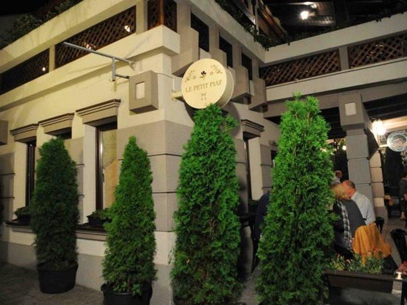 Garni Hotel Le Petit Piaf Belgrade Exterior photo